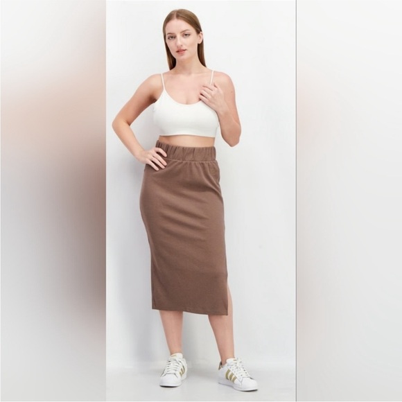 Adidas Originals Women's Sportwear Fit Ribbed Midi Skirt Taupe Size L - Picture 1 of 9
